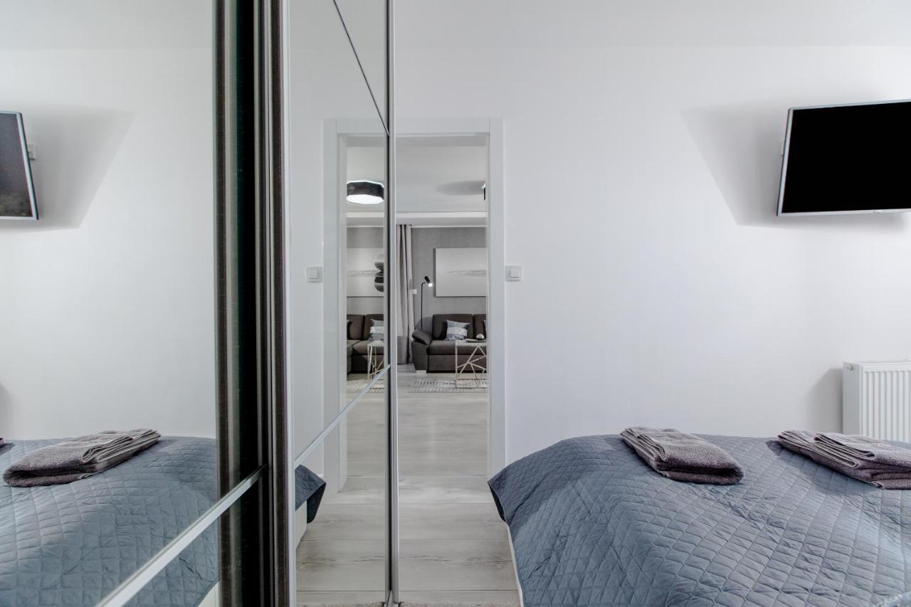 Apartament Linia Komfortu Gardenia Dziwnow Z Widokiem Na Morze Epapartamenty Exterior photo
