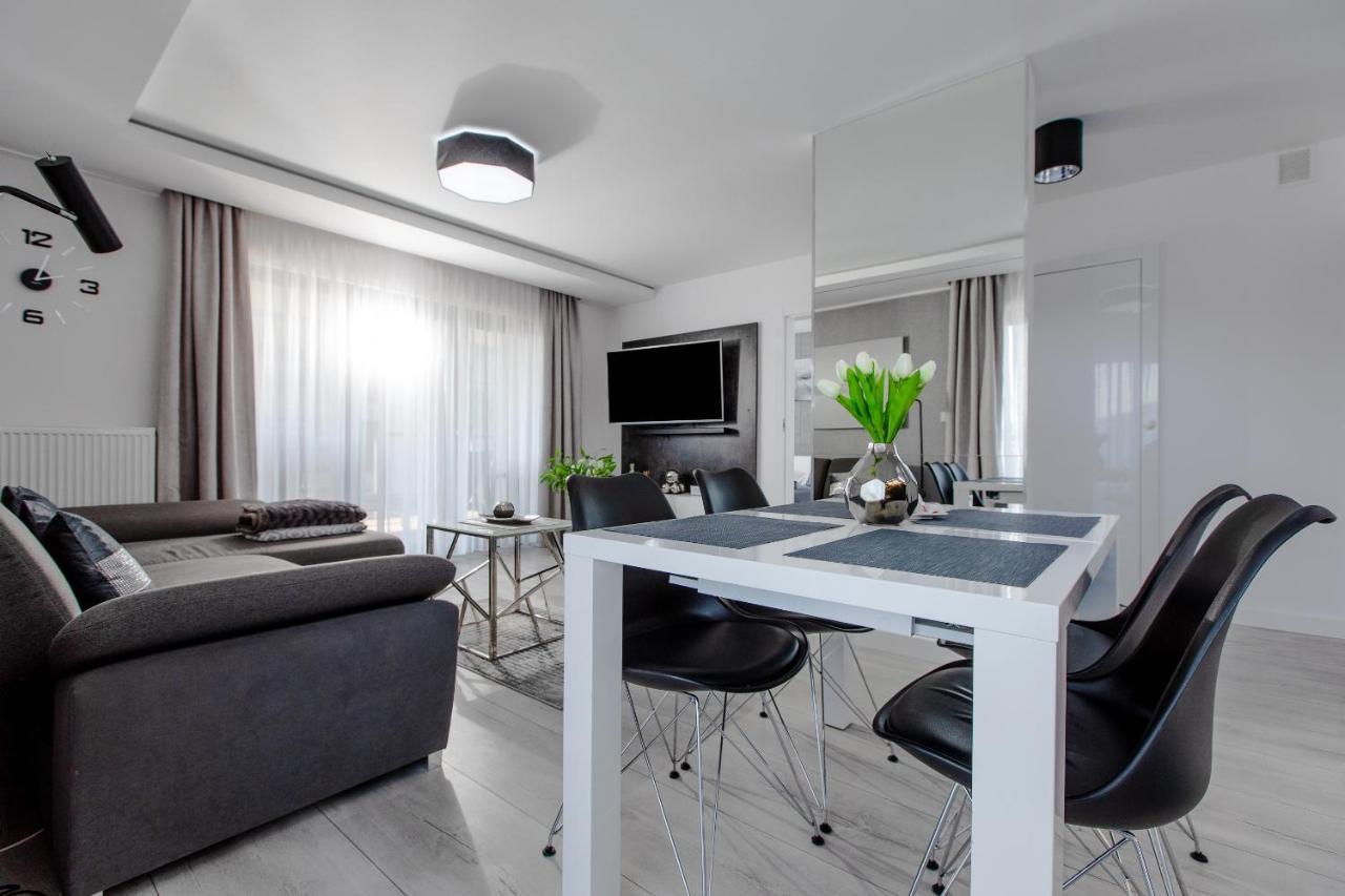 Apartament Linia Komfortu Gardenia Dziwnow Z Widokiem Na Morze Epapartamenty Exterior photo
