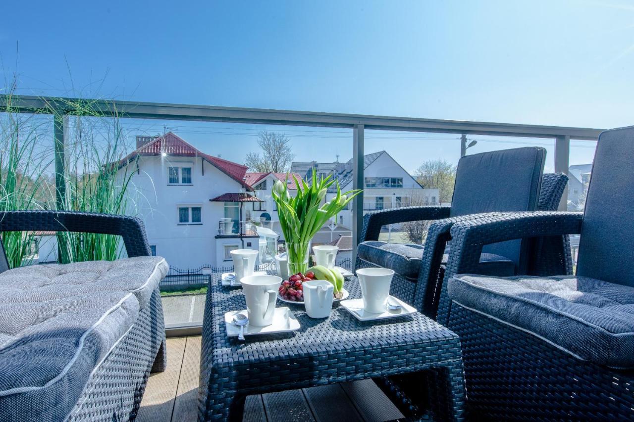 Apartament Linia Komfortu Gardenia Dziwnow Z Widokiem Na Morze Epapartamenty Exterior photo